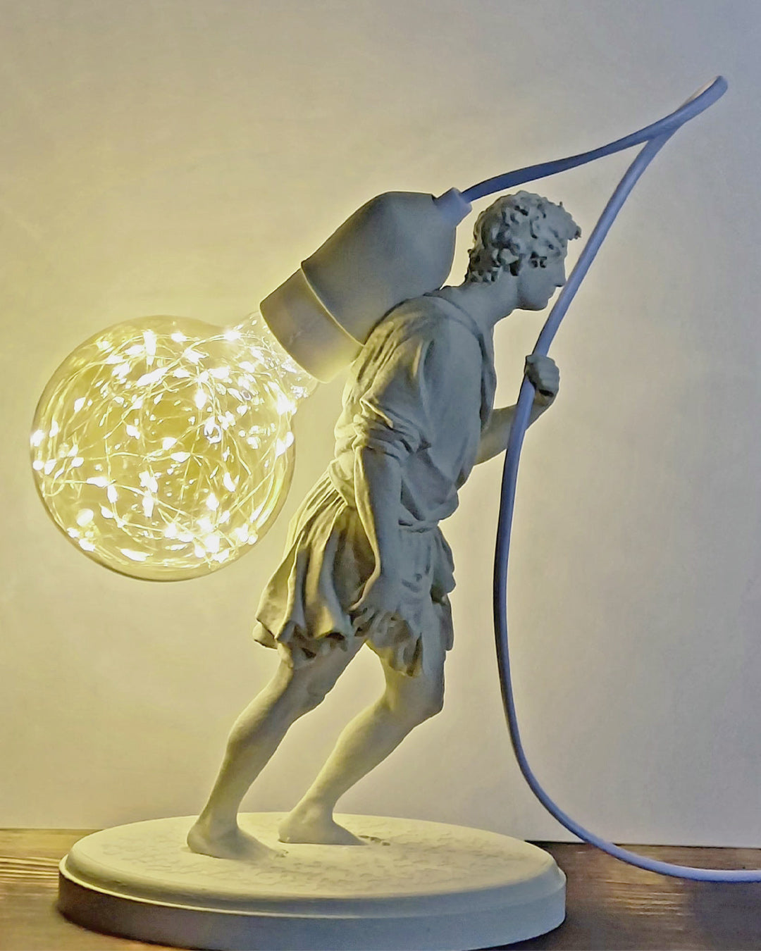 Home décor lamp "Messenger of Light"