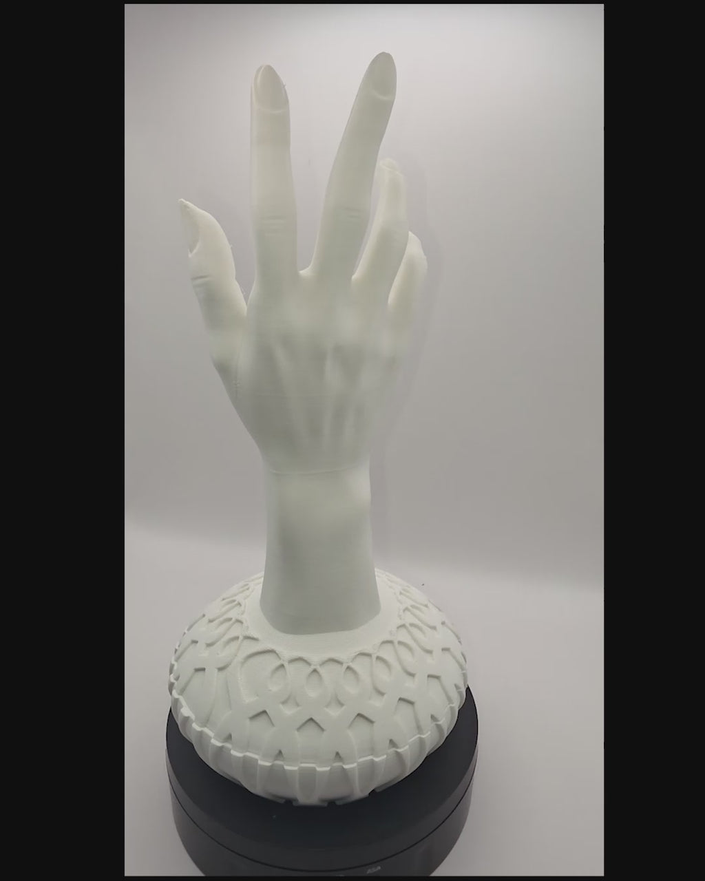 Elegant Magnetic Jewelry Stand